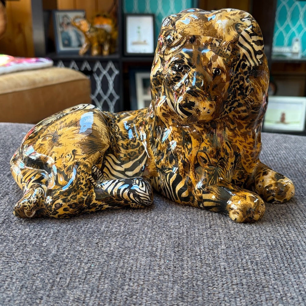 LaVie Elegant Patchwork Animal Print African Safari Porcelain Lion Figurine